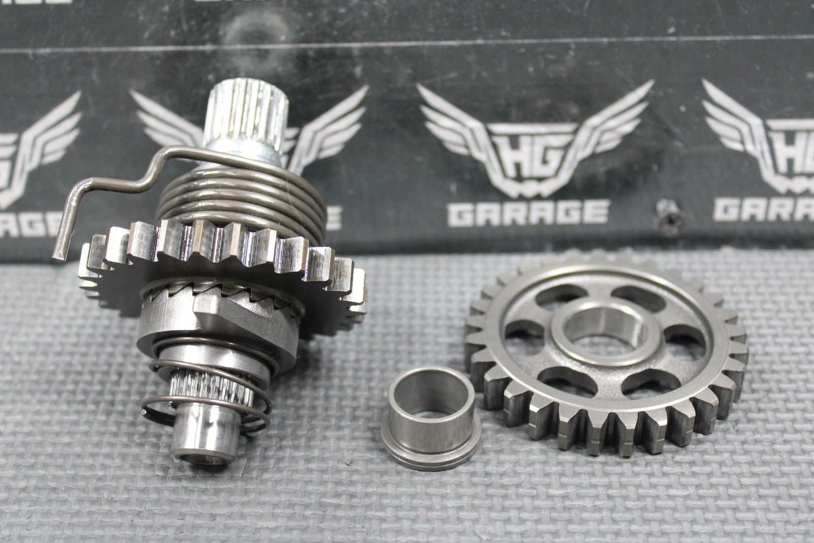 2003 02 - 07 HONDA CR250R OEM KICKSTART KICK START SHAFT IDLER GEAR 28251 - KZ3 - 690 - hggarage