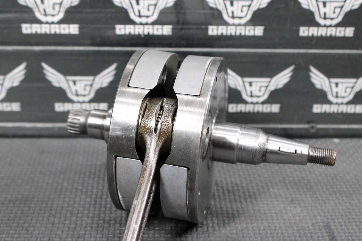 1996 SUZUKI RM250 OEM MODEL T ENGINE CRANKSHAFT CRANK SHAFT 12200 - 37E40 - hggarage
