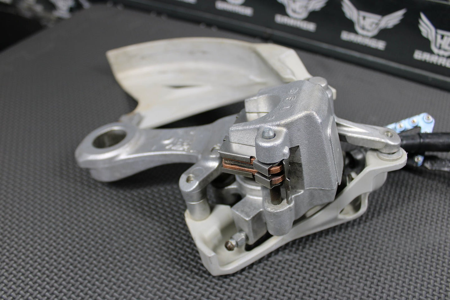 2009 YAMAHA YZ450F OEM NISSIN REAR BACK BRAKE CALIPER MASTER CYLINDER LEVER - hggarage