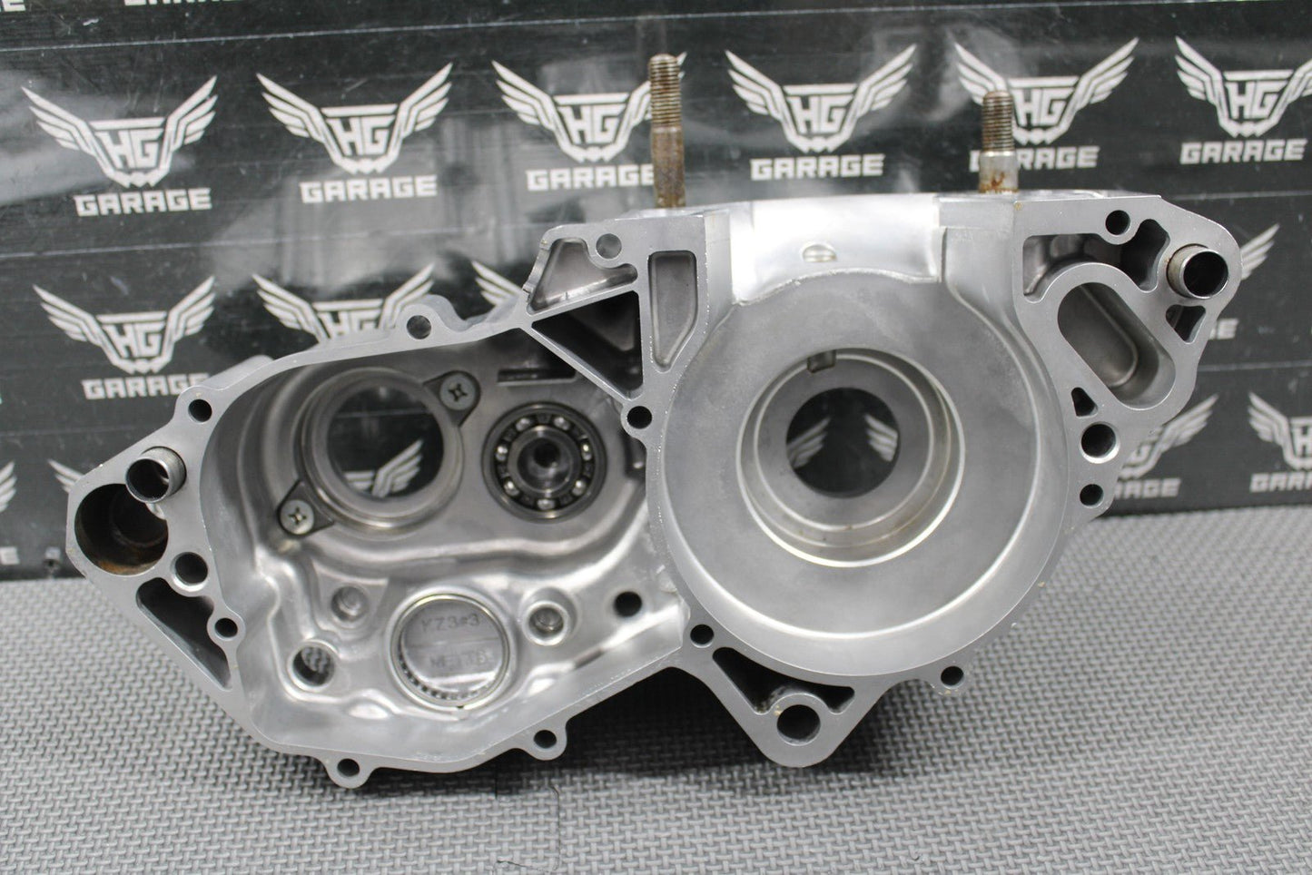 2000 2001 HONDA CR250R OEM LEFT ENGINE CRANKCASE CRANK CASE 11200 - KZ3 - P00 NICE!! - hggarage