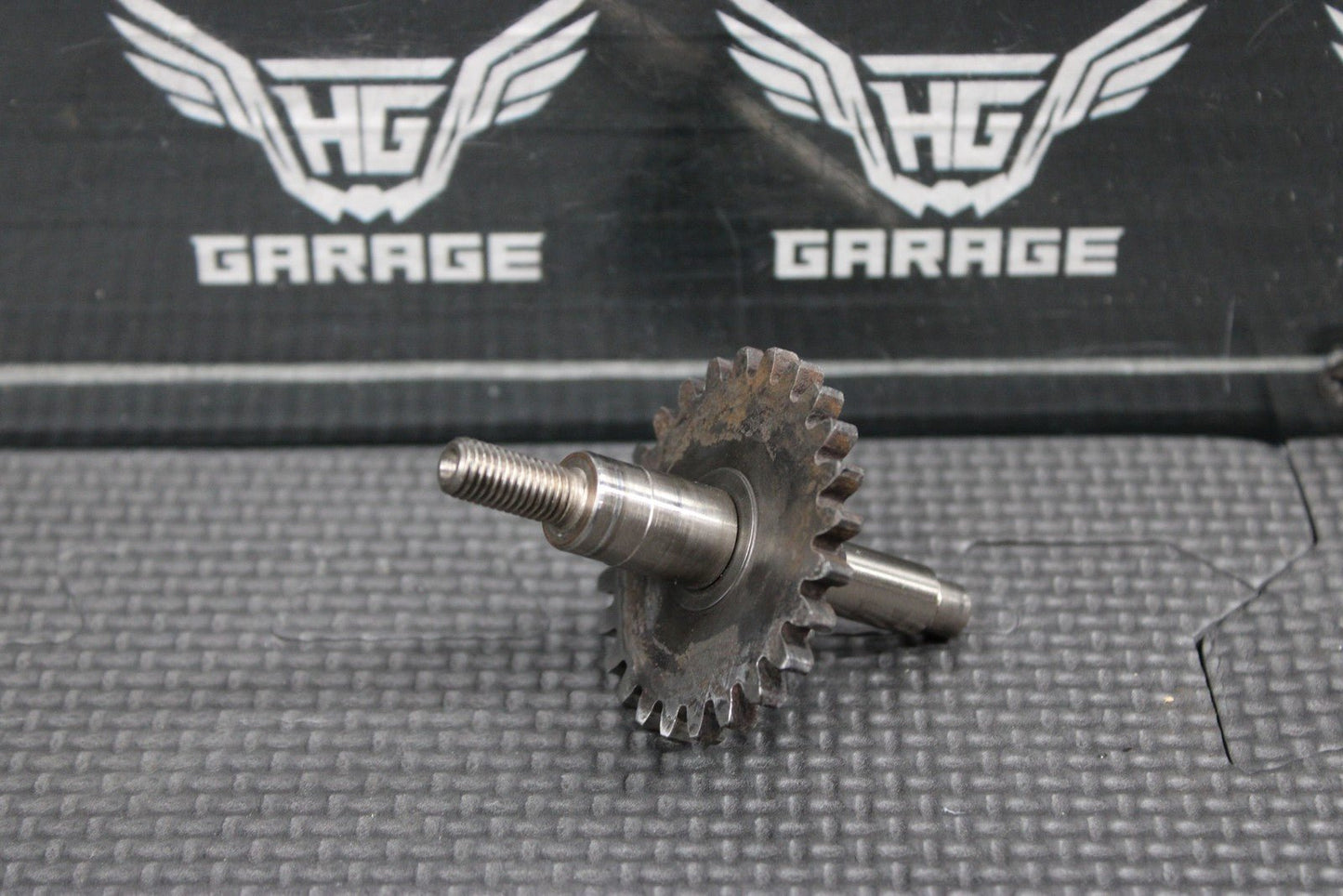 1991 HONDA CR80R OEM ENGINE WATER PUMP IMPELLER SHAFT 19230 - GC4 - 730 - hggarage