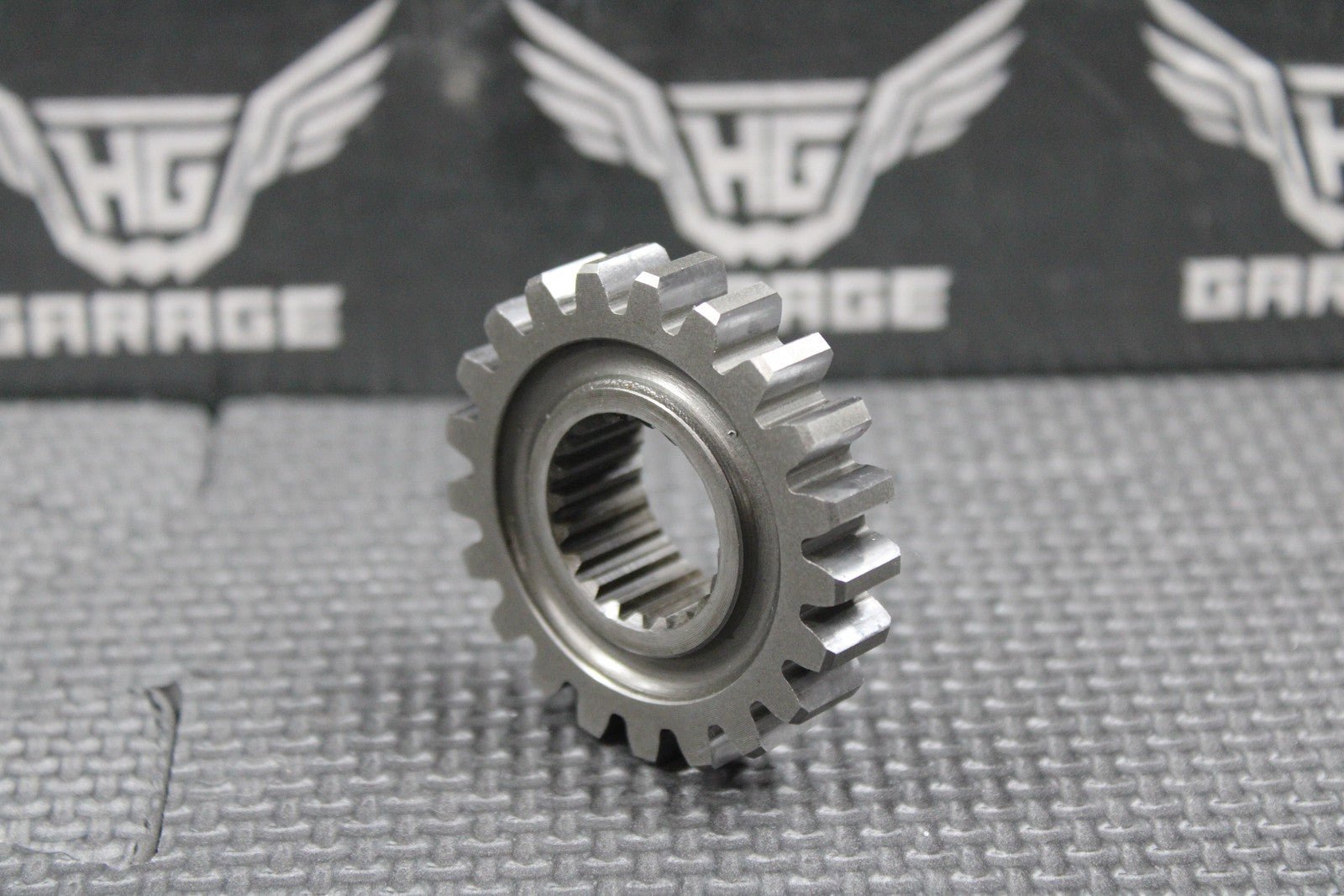 2001 HONDA 86 - 07 CR250R OEM ENGINE PRIMARY MAIN DRIVE GEAR 21T 13615 - KS7 - 000 - hggarage