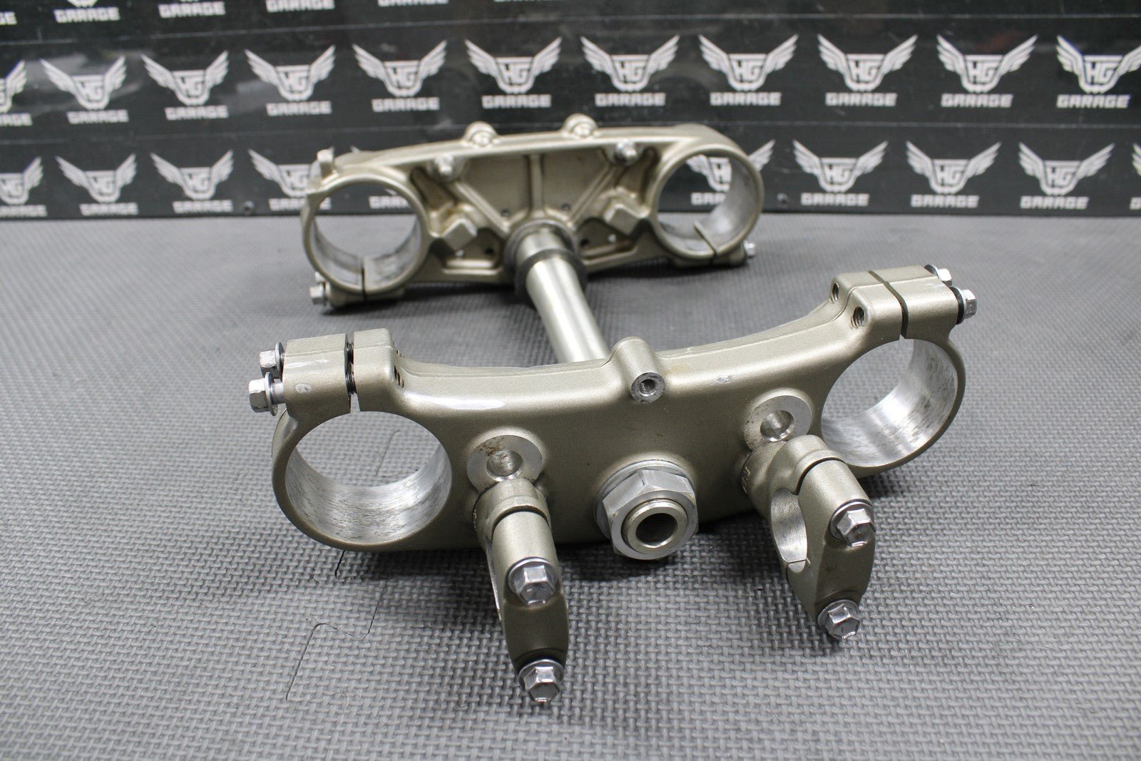 2009 YAMAHA YZ450F OEM FRONT FORKS LOWER UPPER TRIPLE TREE STEM BAR CLAMP STEM - hggarage