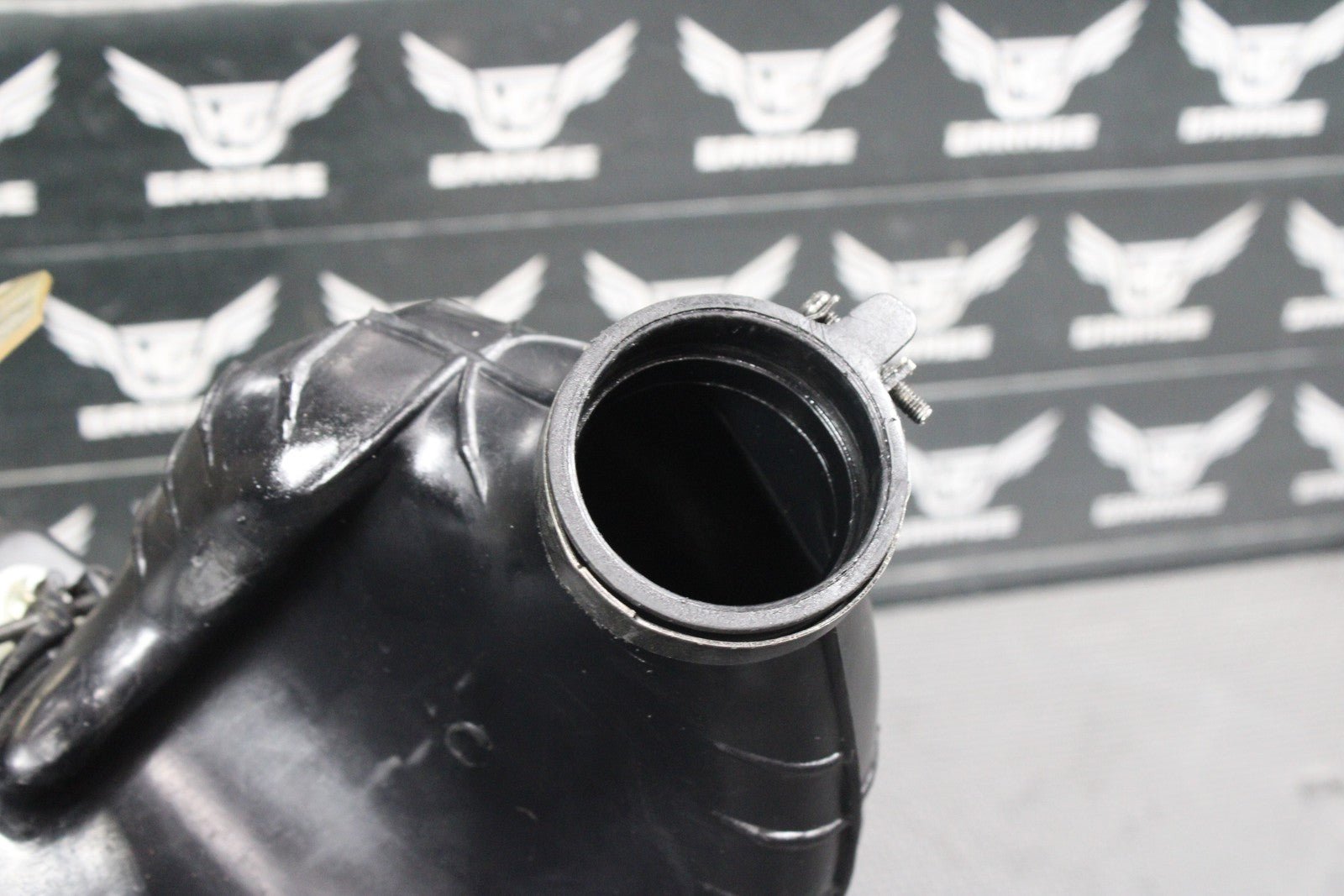2012 KAWASAKI KX100 KX85 OEM AIRBOX INTAKE AIR CLEANER CASE ELEMENT BOOT - hggarage