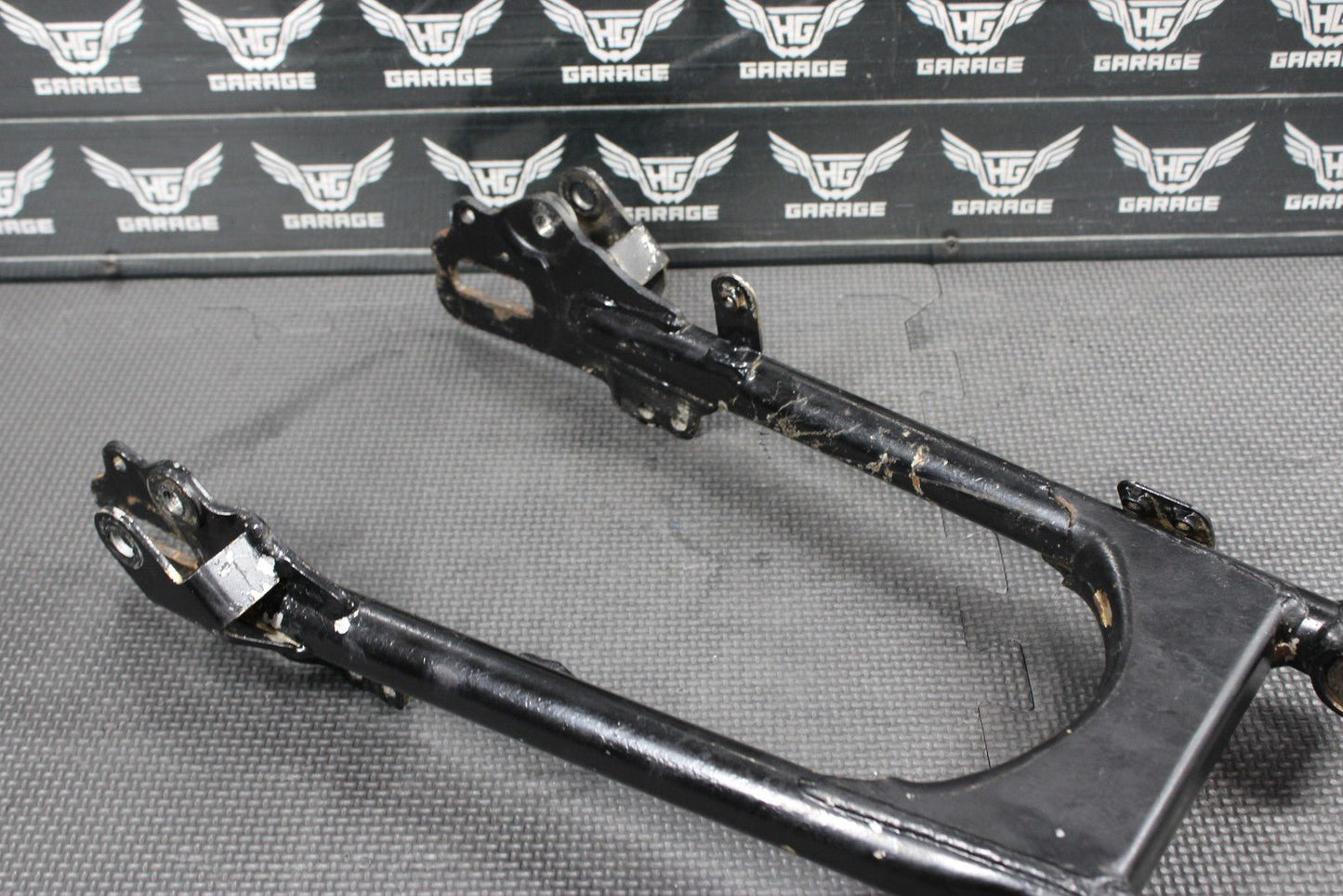 1997 YAMAHA RT100 92 - 00 OEM SWINGARM SWING ARM SUSPENSION 3UL - 22110 - 00 - 35 - hggarage