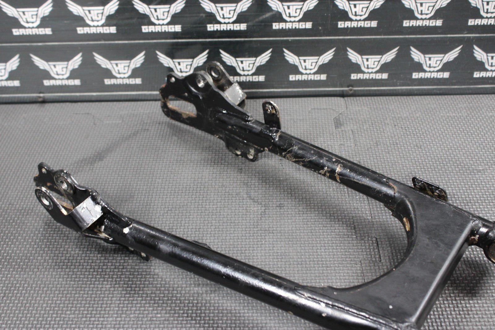 1997 YAMAHA RT100 92 - 00 OEM SWINGARM SWING ARM SUSPENSION 3UL - 22110 - 00 - 35 - hggarage