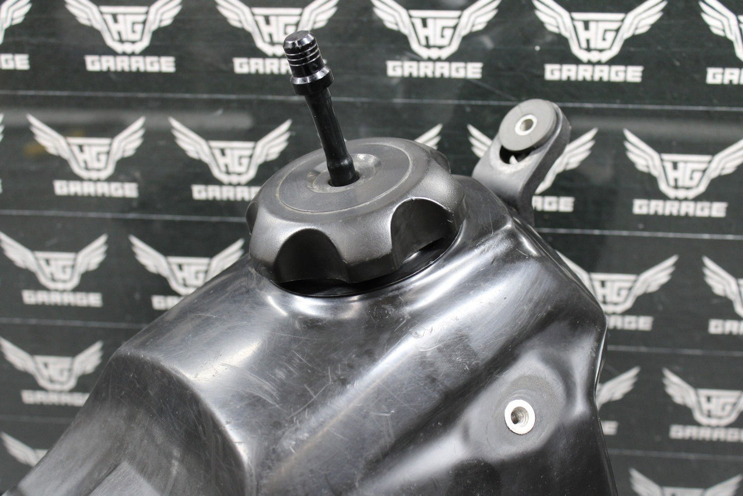 2009 YAMAHA 06 - 09 YZ250F YZ450F OEM GAS FUEL TANK CELL RESERVOIR 2S2 - 24110 - 70 - 00 - hggarage