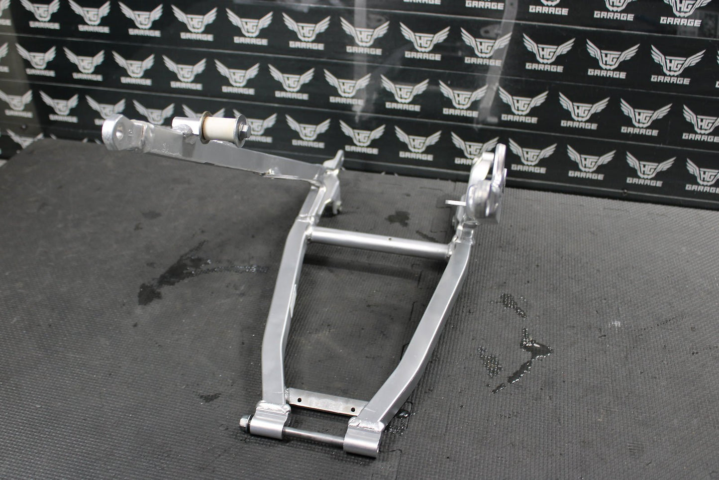 2006 Yamaha YZ250F YZ450F OEM Rear Back Sub Frame Subframe Rail 5XC - 21190 - 90 - 00 - hggarage