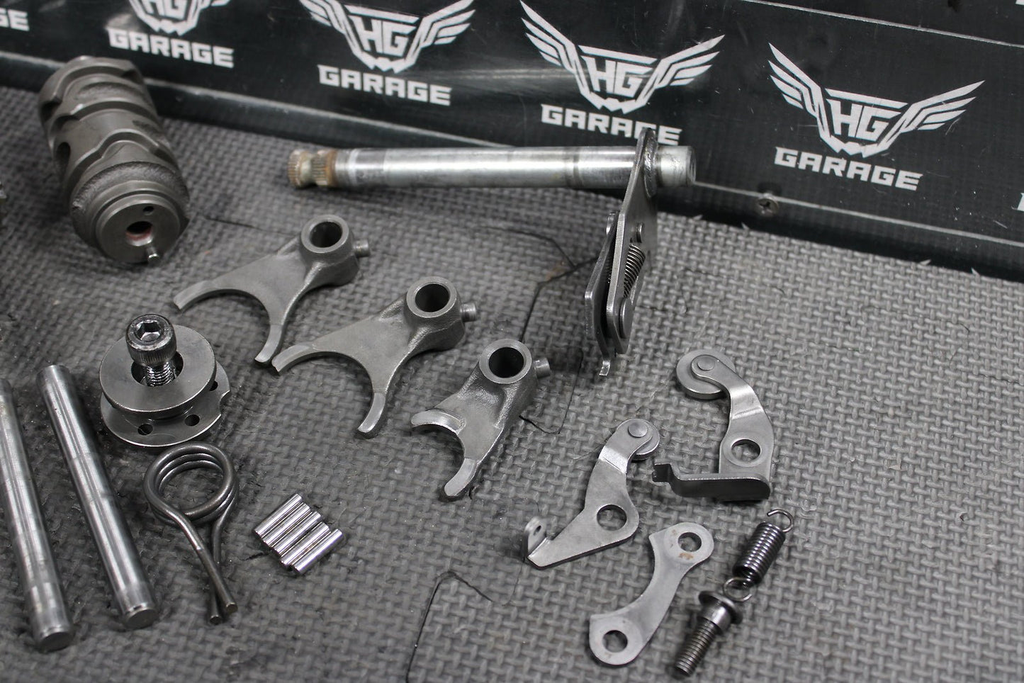 2000 Kawasaki KX65 OEM Engine Transmission Tranny Assembly Gears - hggarage