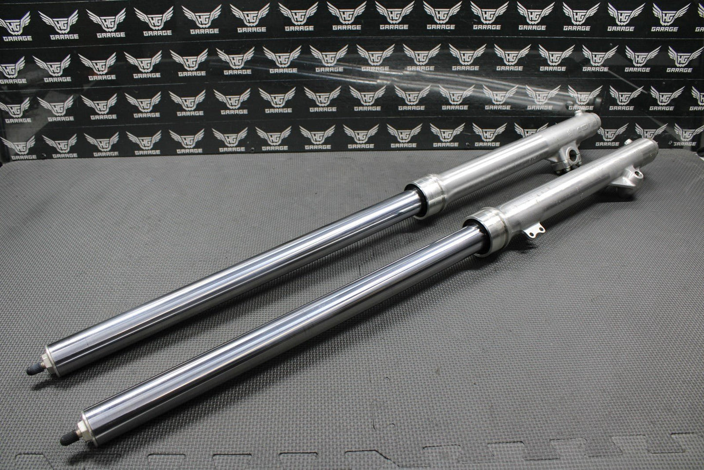 2002 95 - 02 HONDA XR200R OEM RIGHT LEFT FRONT SUSPENSION FORKS SHOCKS DAMPERS - hggarage