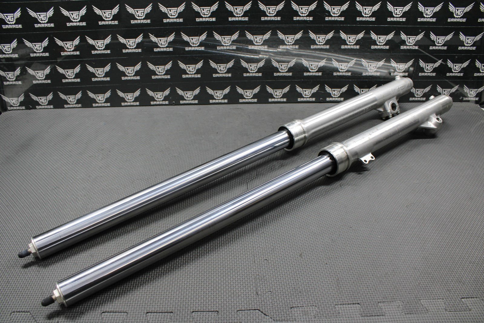2002 95 - 02 HONDA XR200R OEM RIGHT LEFT FRONT SUSPENSION FORKS SHOCKS DAMPERS - hggarage