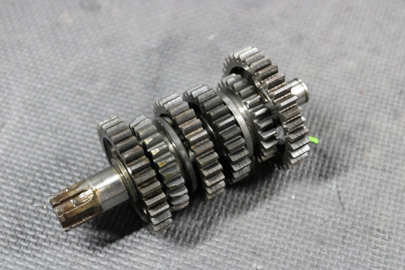 2001 KAWASAKI KX100 KX80 KX85 OEM ENGINE TRANSMISSION TRANNY ASSEMBLY GEARS - hggarage