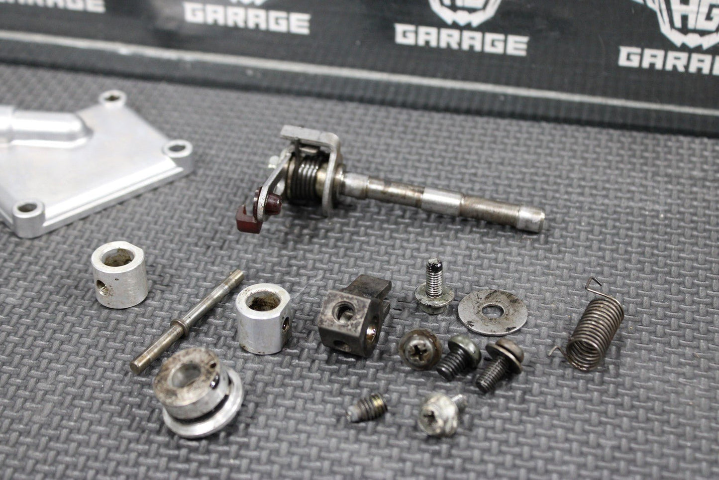 2001 SUZUKI RM80 OEM ENGINE POWER VALVE EXHAUST VALVE ASSEMBLY - hggarage
