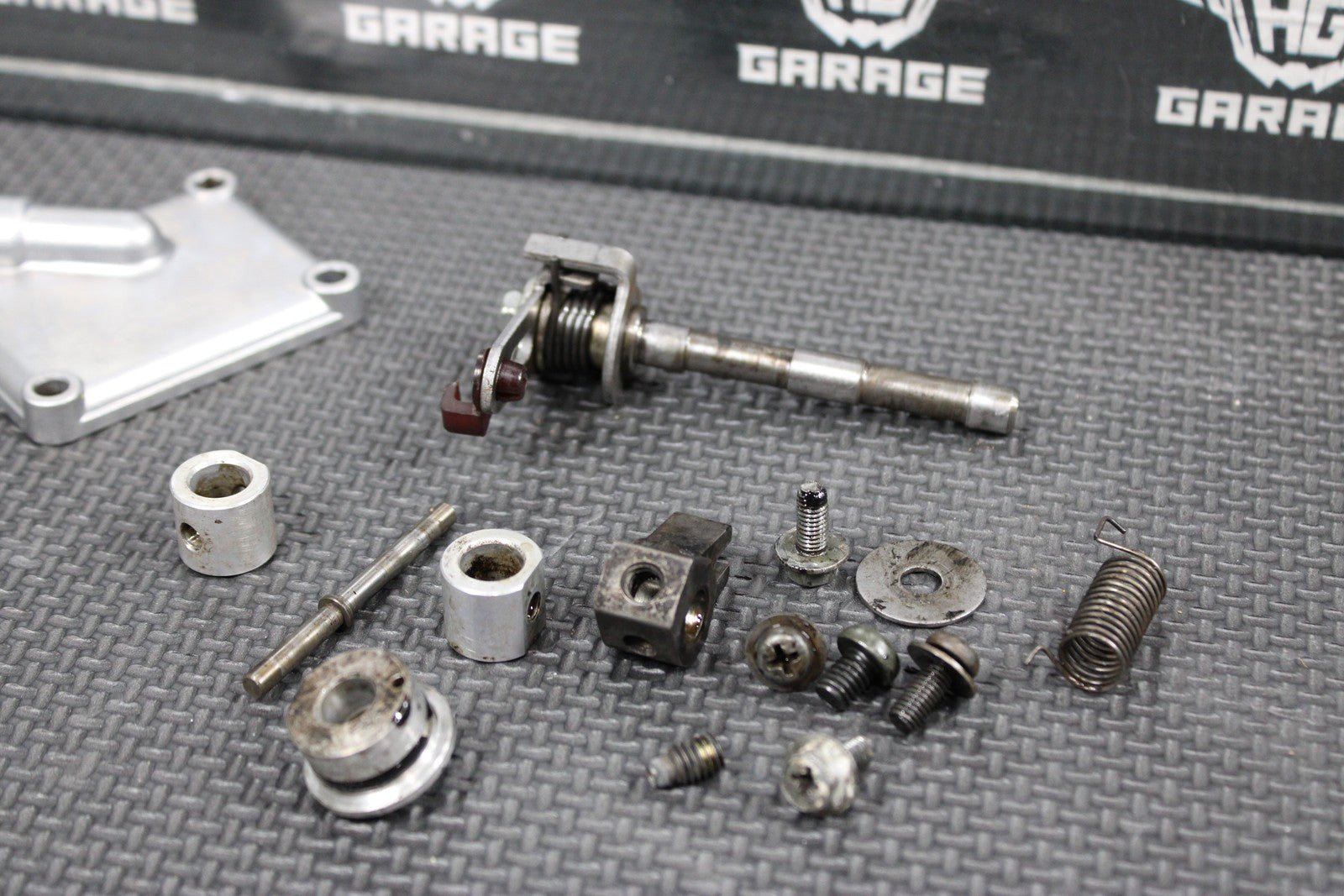 2001 SUZUKI RM80 OEM ENGINE POWER VALVE EXHAUST VALVE ASSEMBLY - hggarage