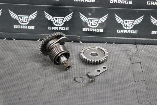 2005 KAWASAKI KX100 KX85 OEM KICKSTART KICK START SHAFT W IDLER GEAR ASSEMBLY