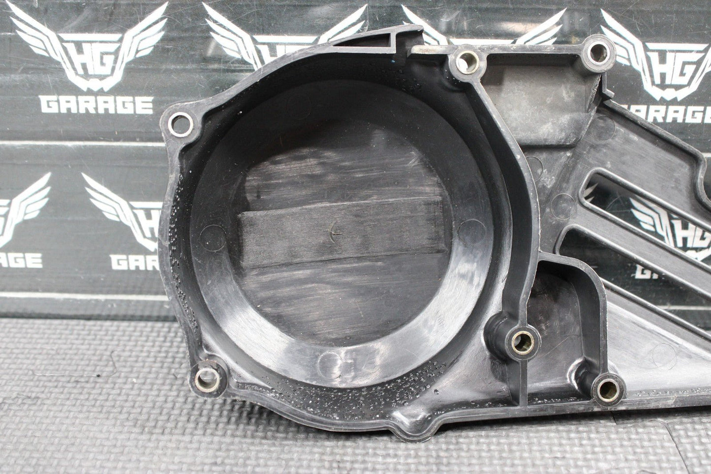1997 YAMAHA RT100 92 - 00 OEM ENGINE MOTOR STATOR GENERATOR MAGNETO COVER - hggarage