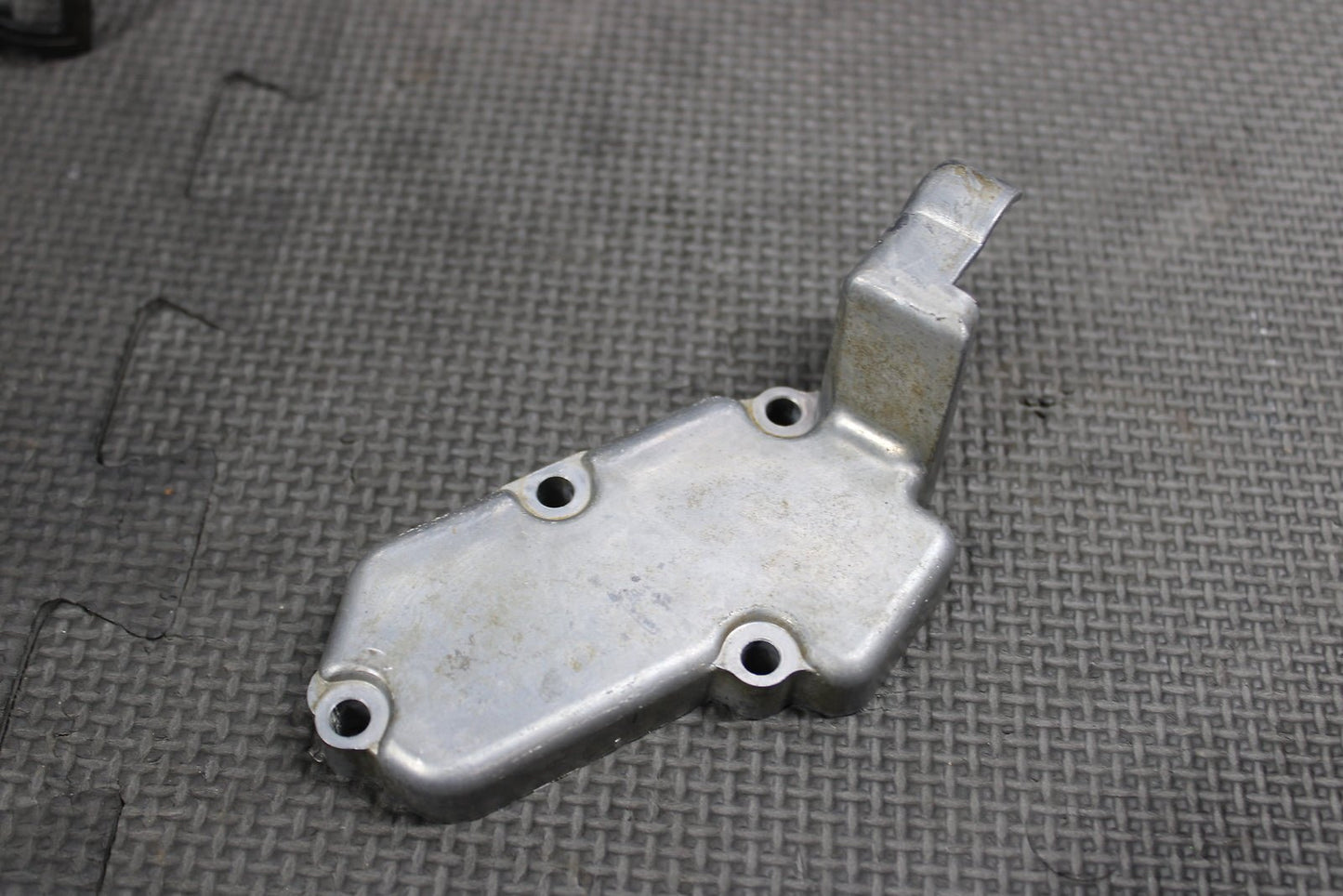 2017 Yamaha YZ250 OEM Engine Powervalve Linkage Governor Right Side Cover - hggarage