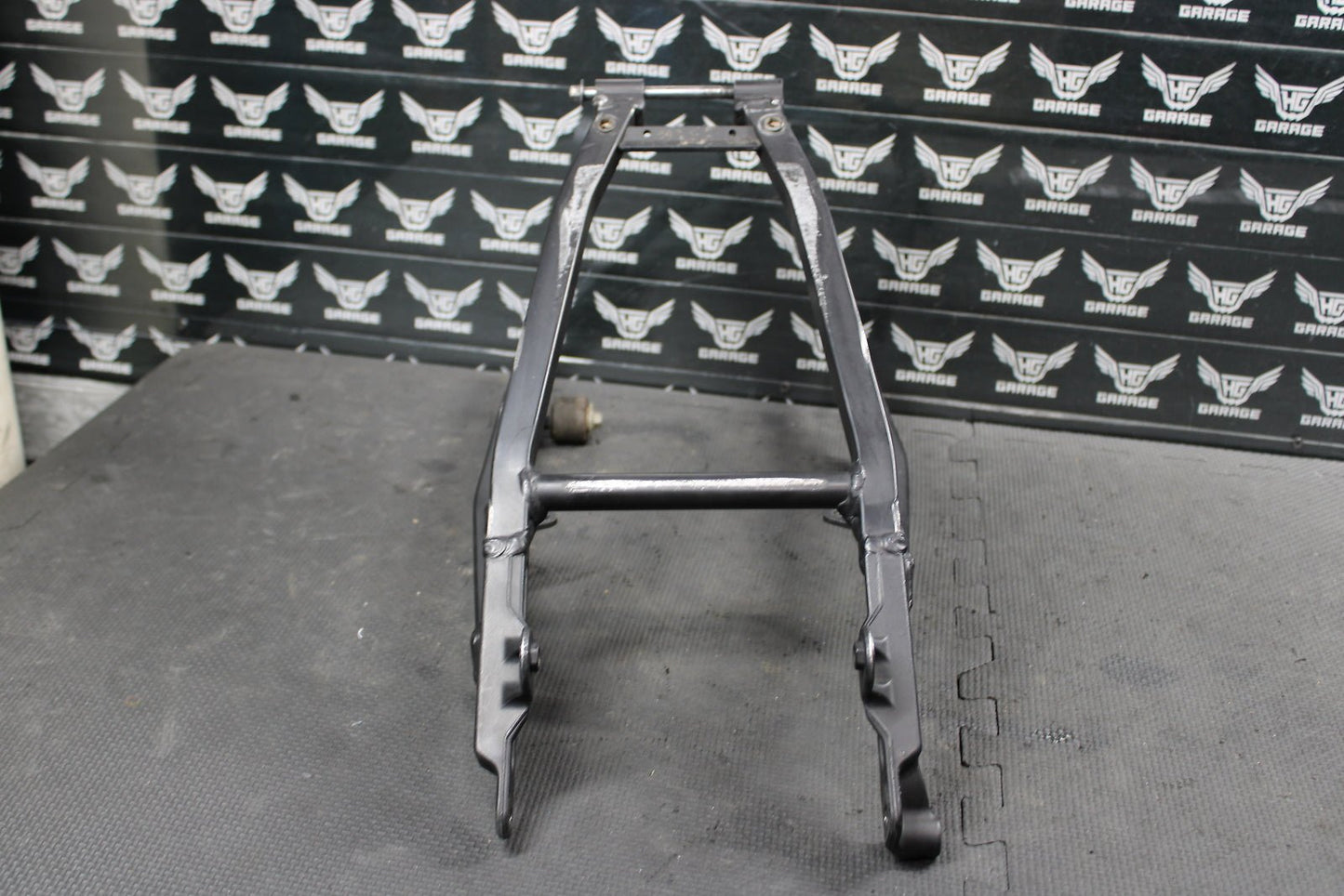 2007 YAMAHA YZ250F YZ450F OEM REAR BACK SUB FRAME SUBFRAME 2S2 - 21190 - 70 - 00 - hggarage