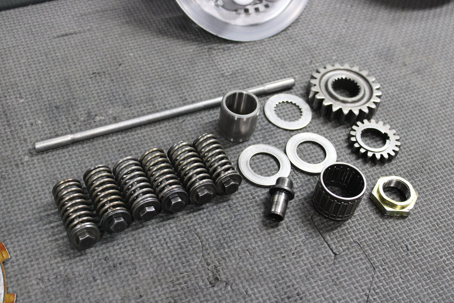 1991 Kawasaki KDX250 OEM Complete Clutch W Plates Basket Hub - hggarage
