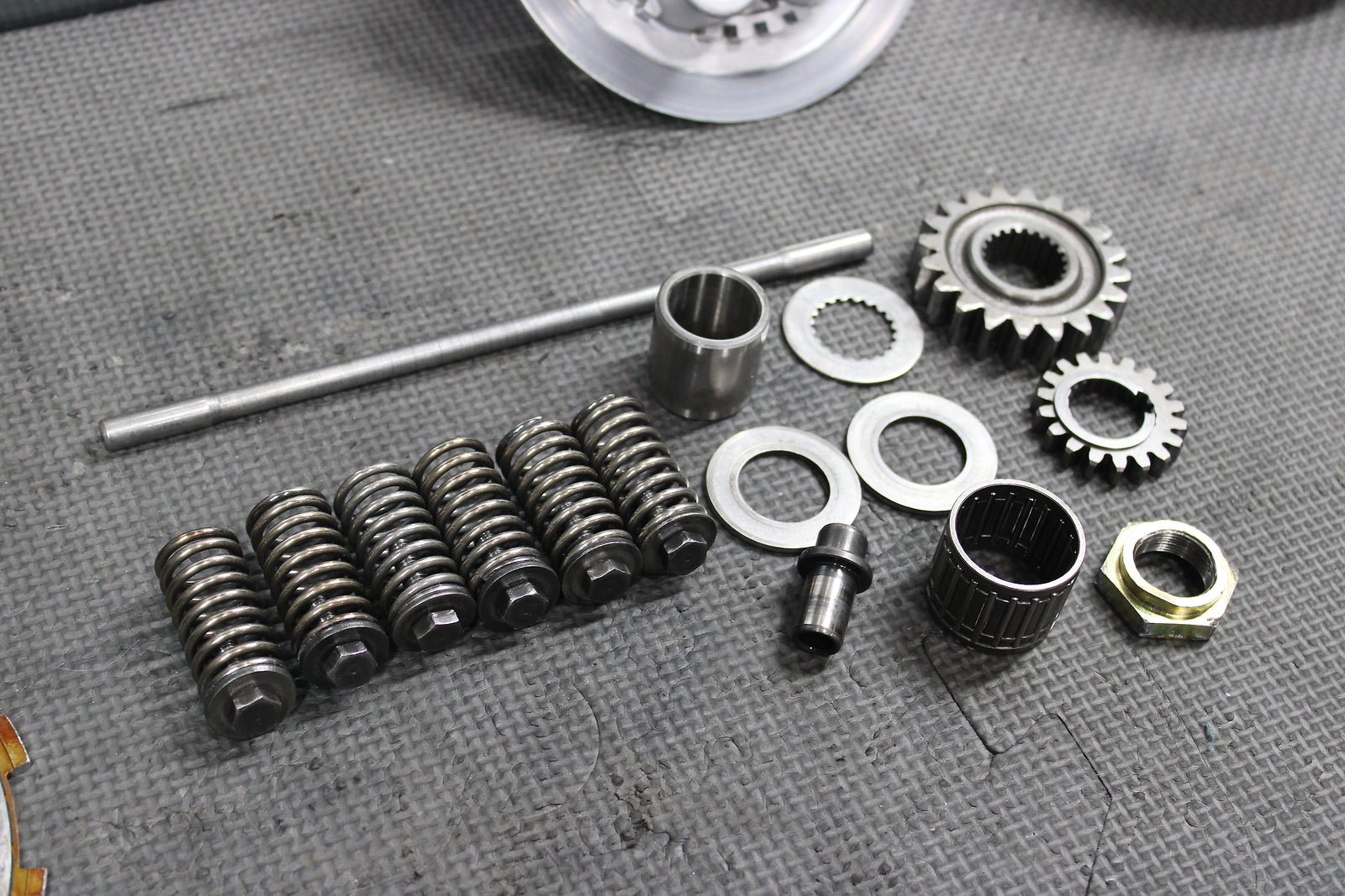 1991 Kawasaki KDX250 OEM Complete Clutch W Plates Basket Hub - hggarage