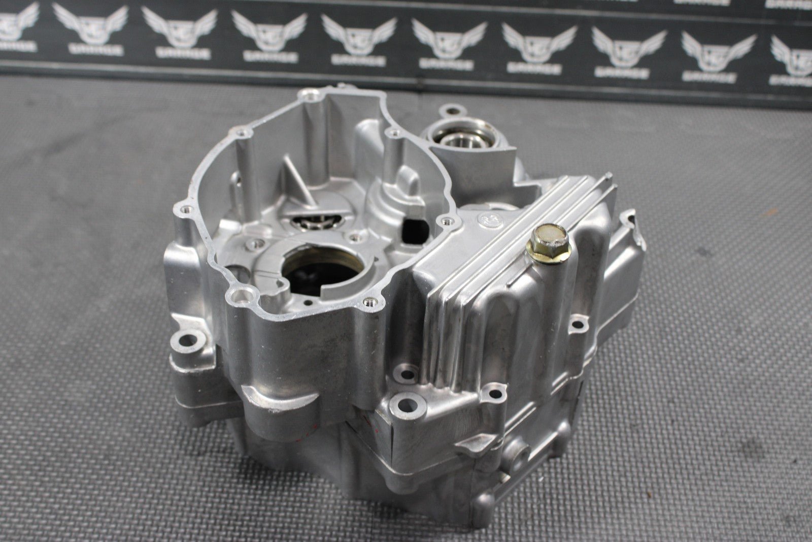 2000 YAMAHA 00 - 08 TTR125L OEM LEFT RIGHT ENGINE MOTOR CRANKCASE CRANK - hggarage