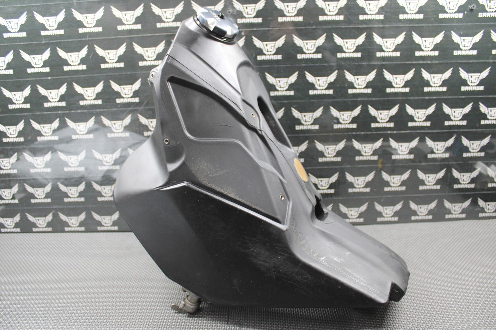 2010 KTM 250 XCF OEM 9L GAS FUEL TANK CELL PETROL RESERVOIR 7700731306630 NICE! - hggarage
