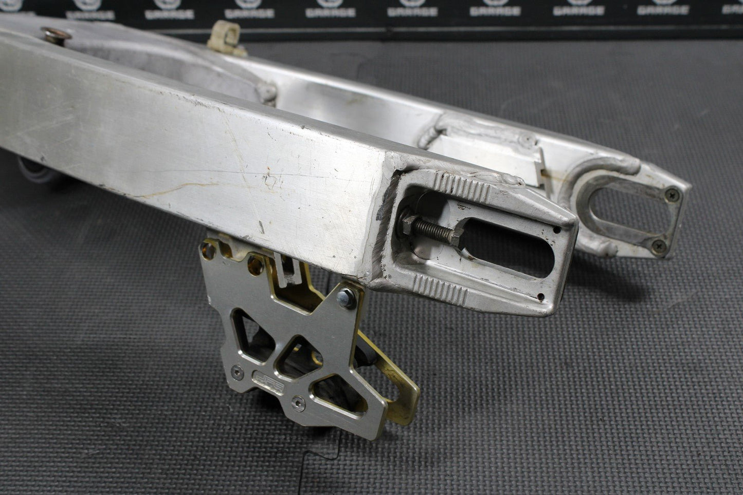 2000 SUZUKI RM125 RM250 OEM SWINGARM SWING ARM SUSPENSION 61000 - 36E00 - hggarage