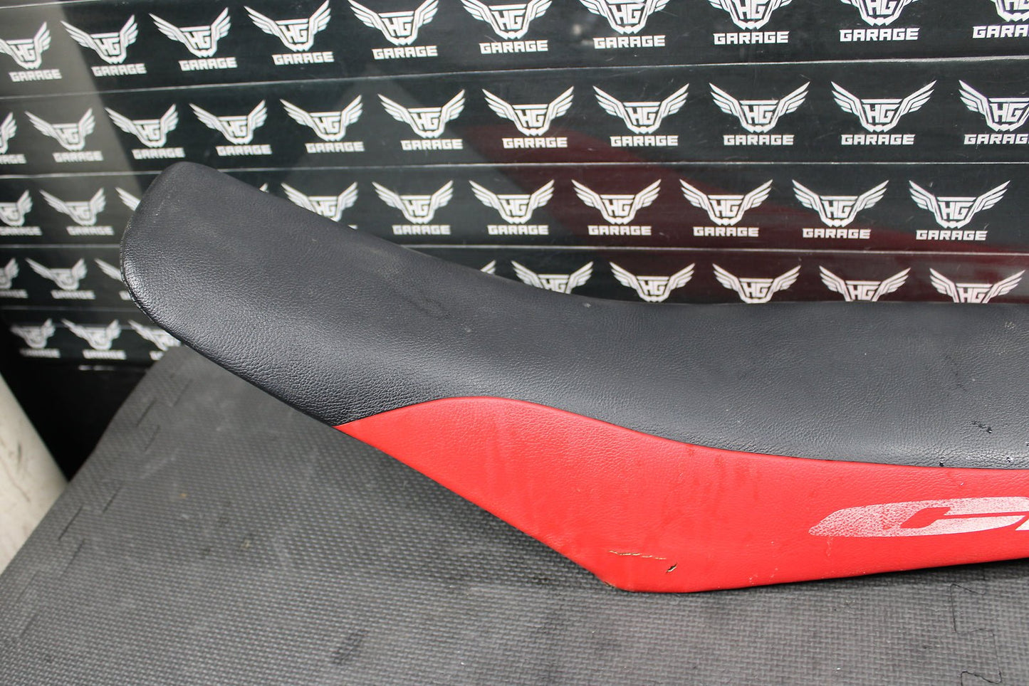 2000 HONDA 2000 CR125R CR250R OEM SEAT SADDLE 77100 - KZ4 - J20 - hggarage