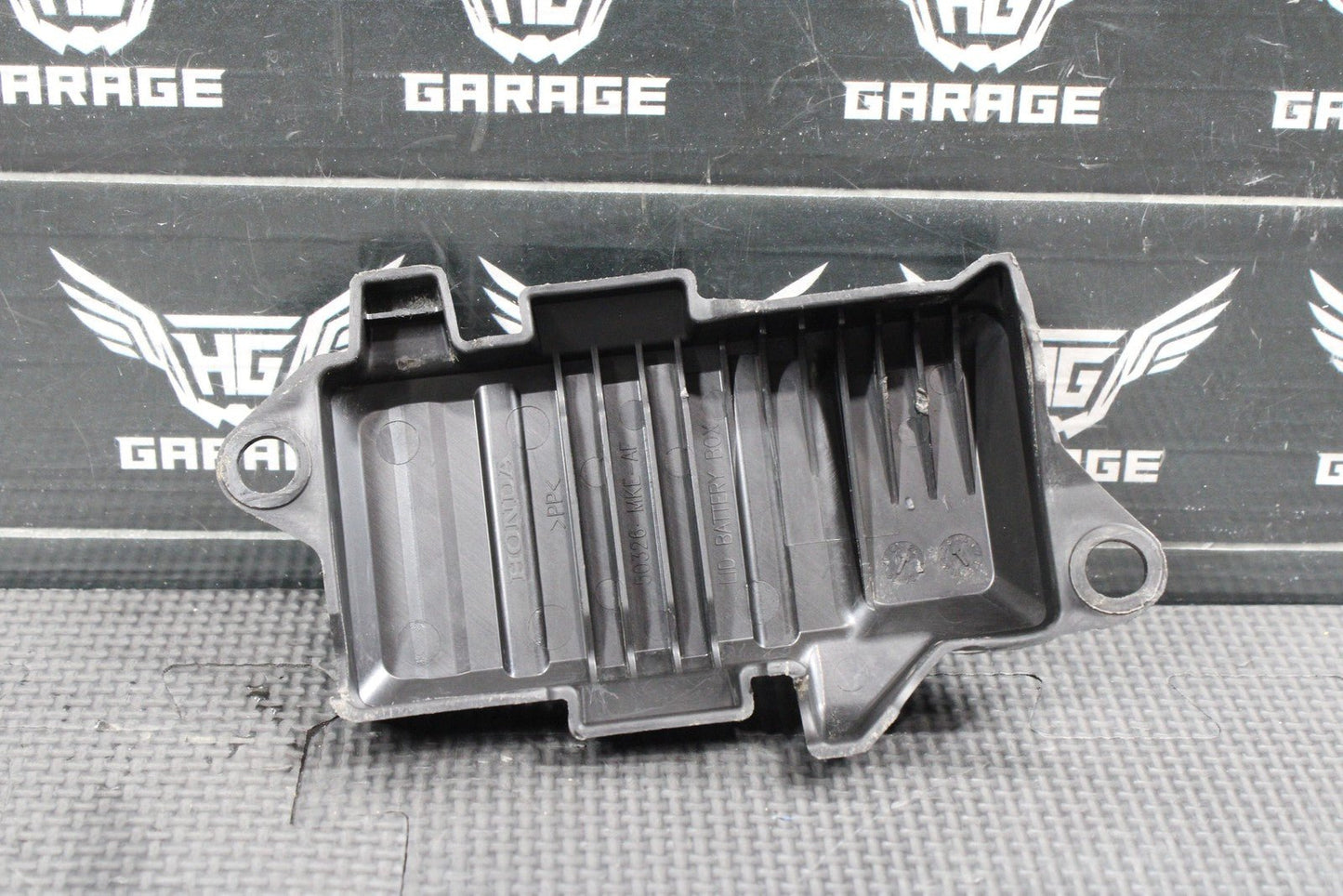 2023 HONDA CRF250R OEM PLASTIC BATTERY TRAY BOX 50325 - K95 - AA0 - hggarage