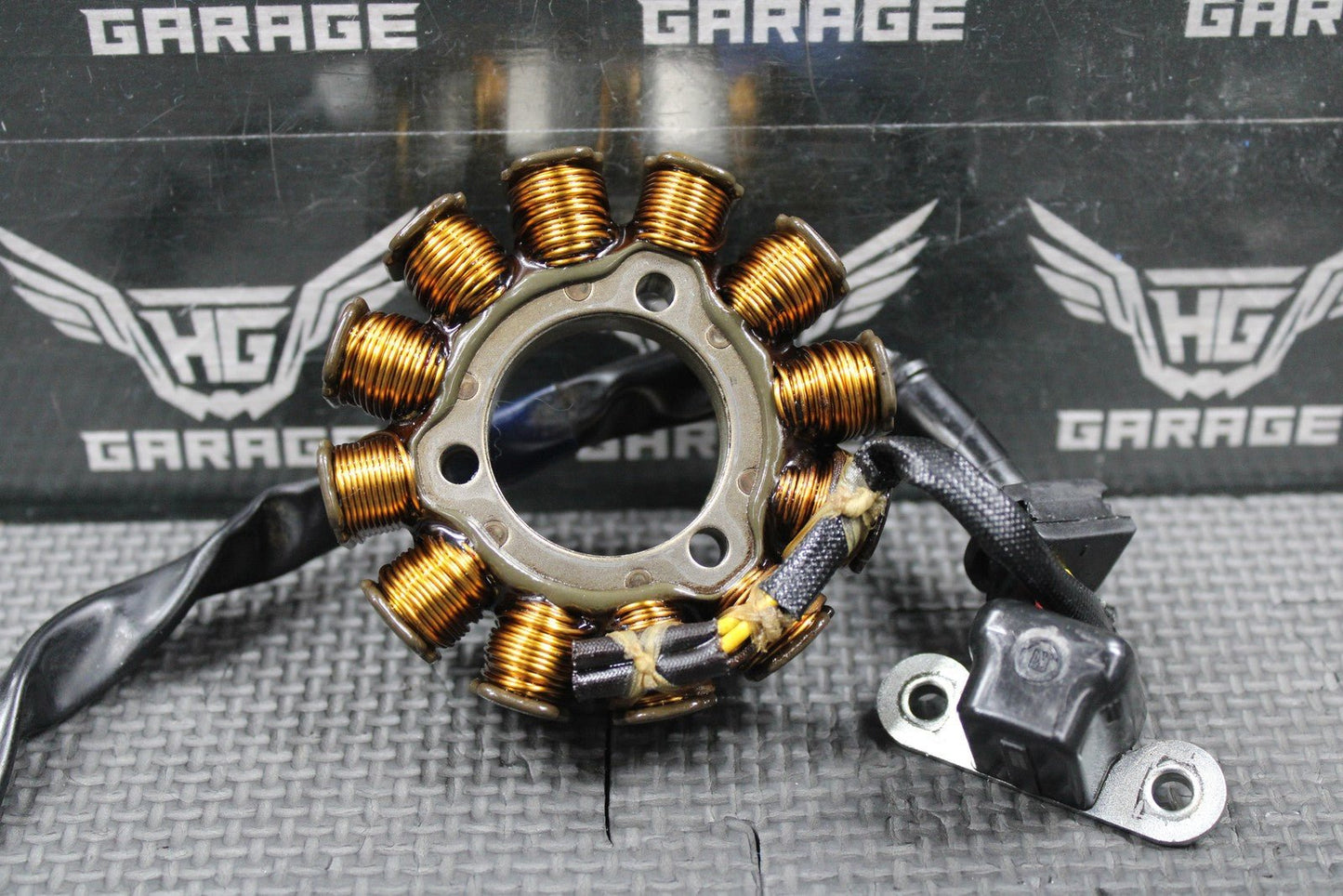 2019 SUZUKI 19 - 25 RMZ250 OEM STATOR MAGNETO GENERATOR ASSY 32101 - 46K01 NICE! - hggarage