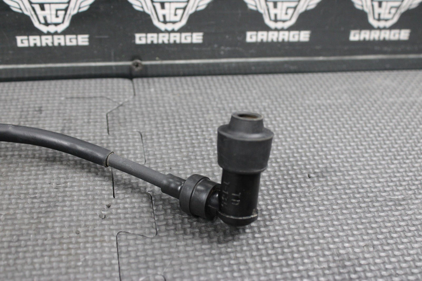 2000 YAMAHA TTR125L OEM IGNITION COIL PLUG BOOT 3KJ - 82310 - 14 - 00 4BP - 82370 - 01 - 00 - hggarage