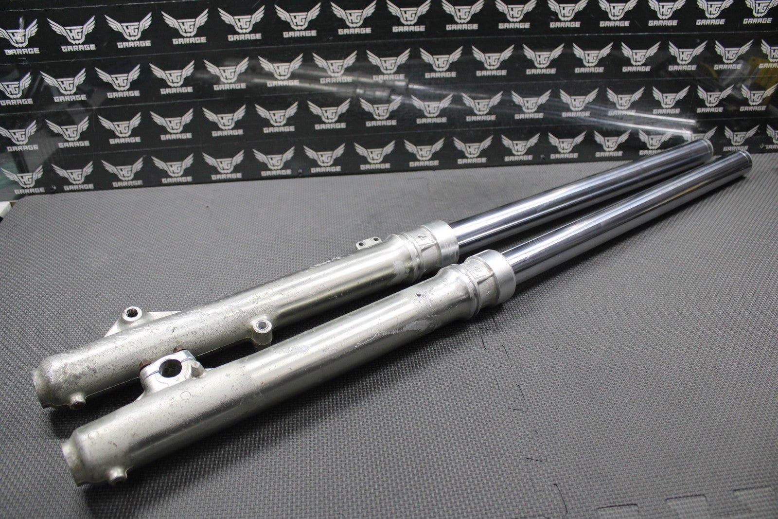 1988 1989 HONDA XR250R OEM RIGHT LEFT FRONT SUSPENSION FORKS SHOCKS DAMPERS GOOD - hggarage