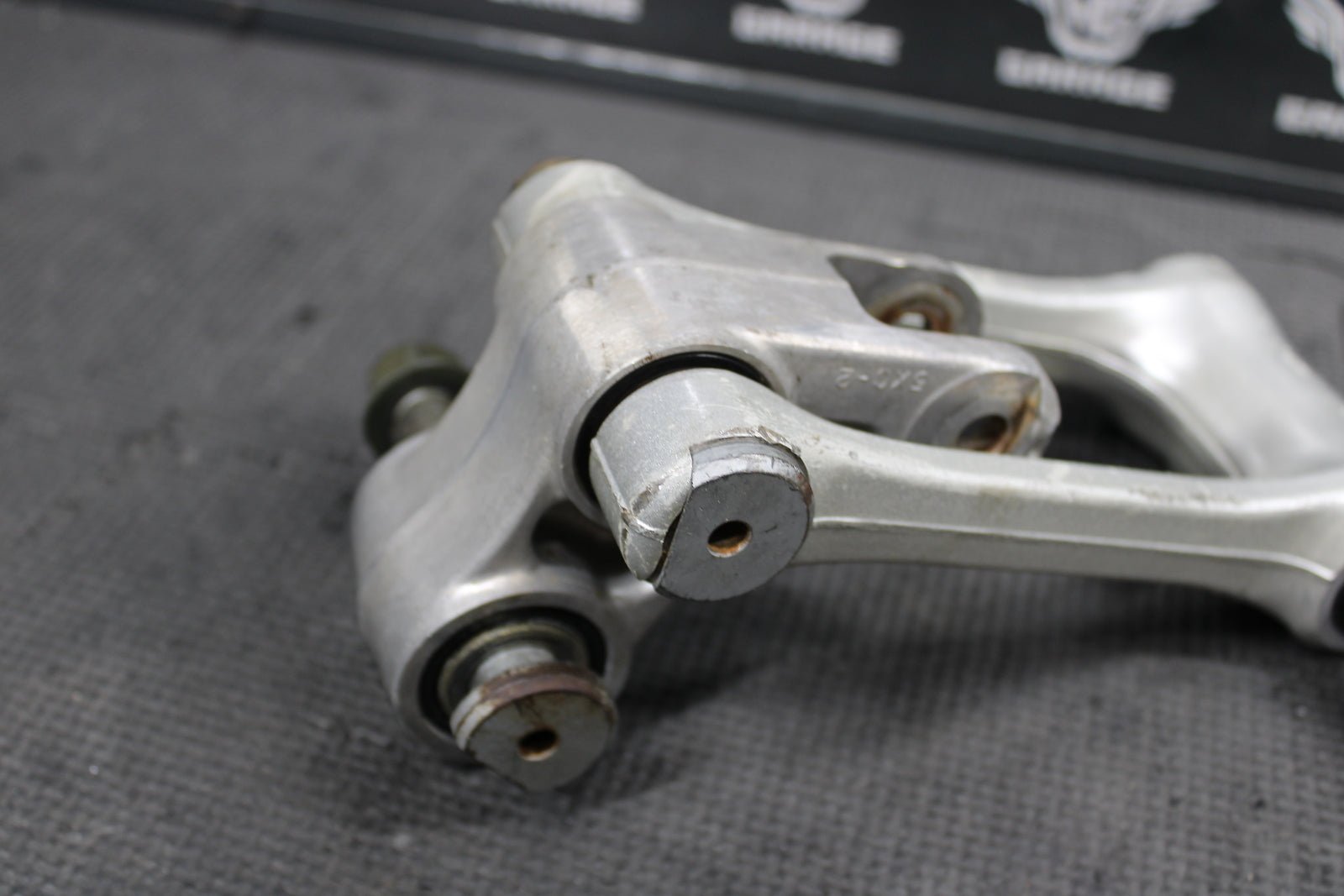 2006 Yamaha YZ450F OEM Rear Shock Linkage Links 5XC - 2217A - 90 - 00 - hggarage