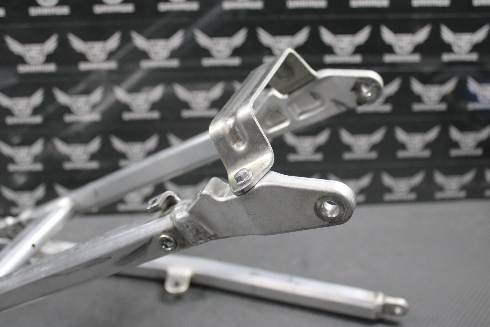 2019 SUZUKI 19 - 25 RMZ250 RMZ450 OEM REAR BACK SUB FRAME SUBFRAME SEAT RAIL GOOD! - hggarage