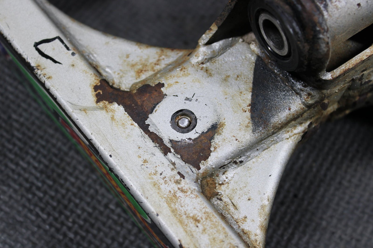 2000 Kawasaki KX65 OEM Swingarm Swing Arm Suspension 33001 - 1598 - Tx - hggarage