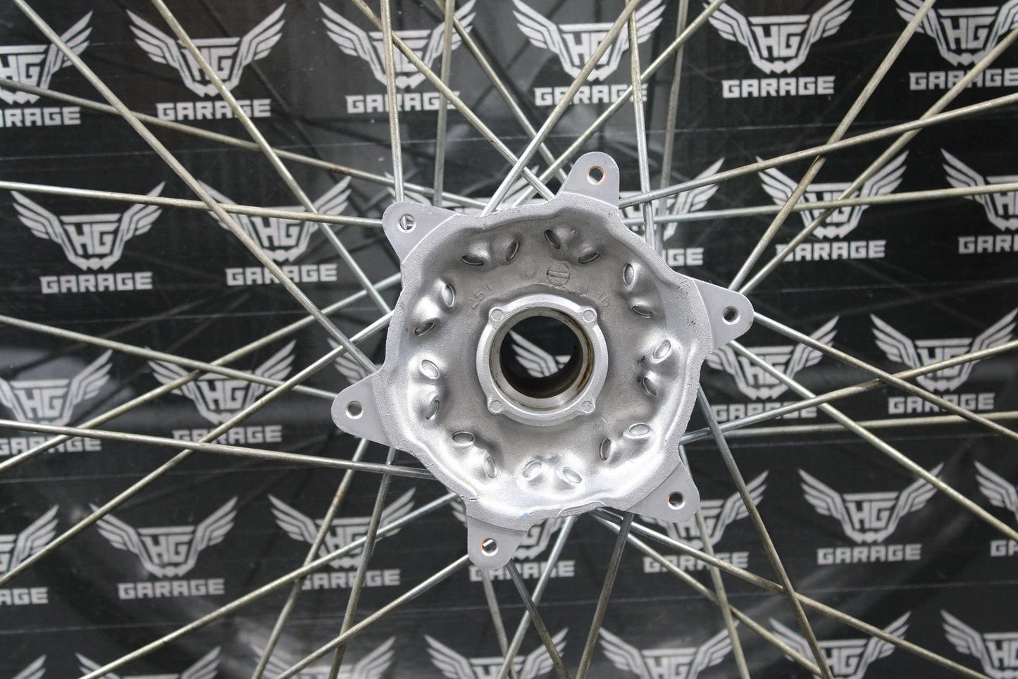1999 SUZUKI 97 - 00 RM125 RM250 OEM 21" FRONT WHEEL RIM HUB 54111 - 36E10 55311 - 36E0 - hggarage