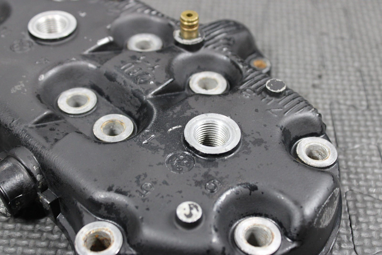 1991 87 - 06 YAMAHA BANSHEE 350 OEM ENGINE TOP END CYLINDER HEAD 2GU - 11111 - 00 - 00 - hggarage