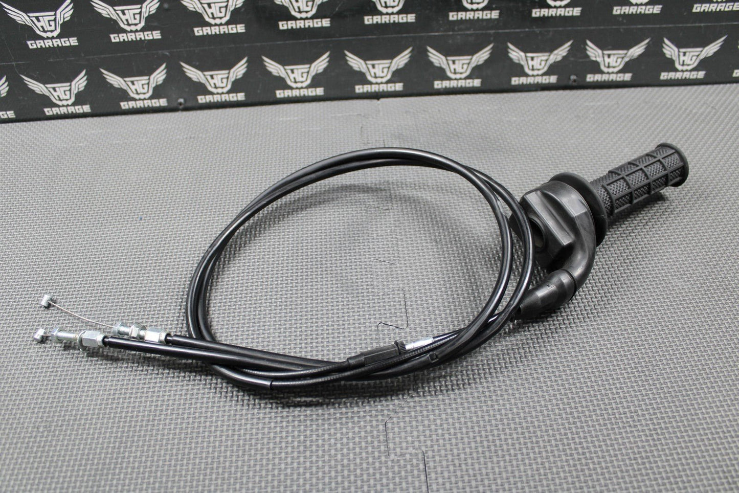 2022 KAWASAKI 21 - 22 KX250 KX250X OEM TWIST THROTTLE HOUSING TUBE CABLES GOOD! - hggarage