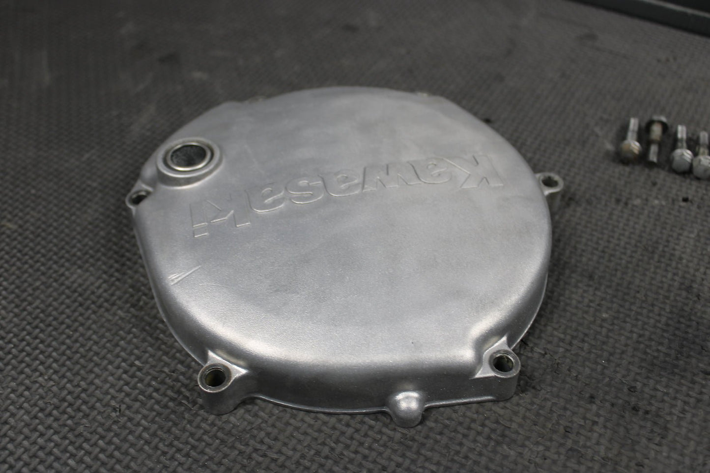 1991 Kawasaki 91 - 94 KDX250 Engine Motor Side Clutch Cover 14032 - 1283 - hggarage