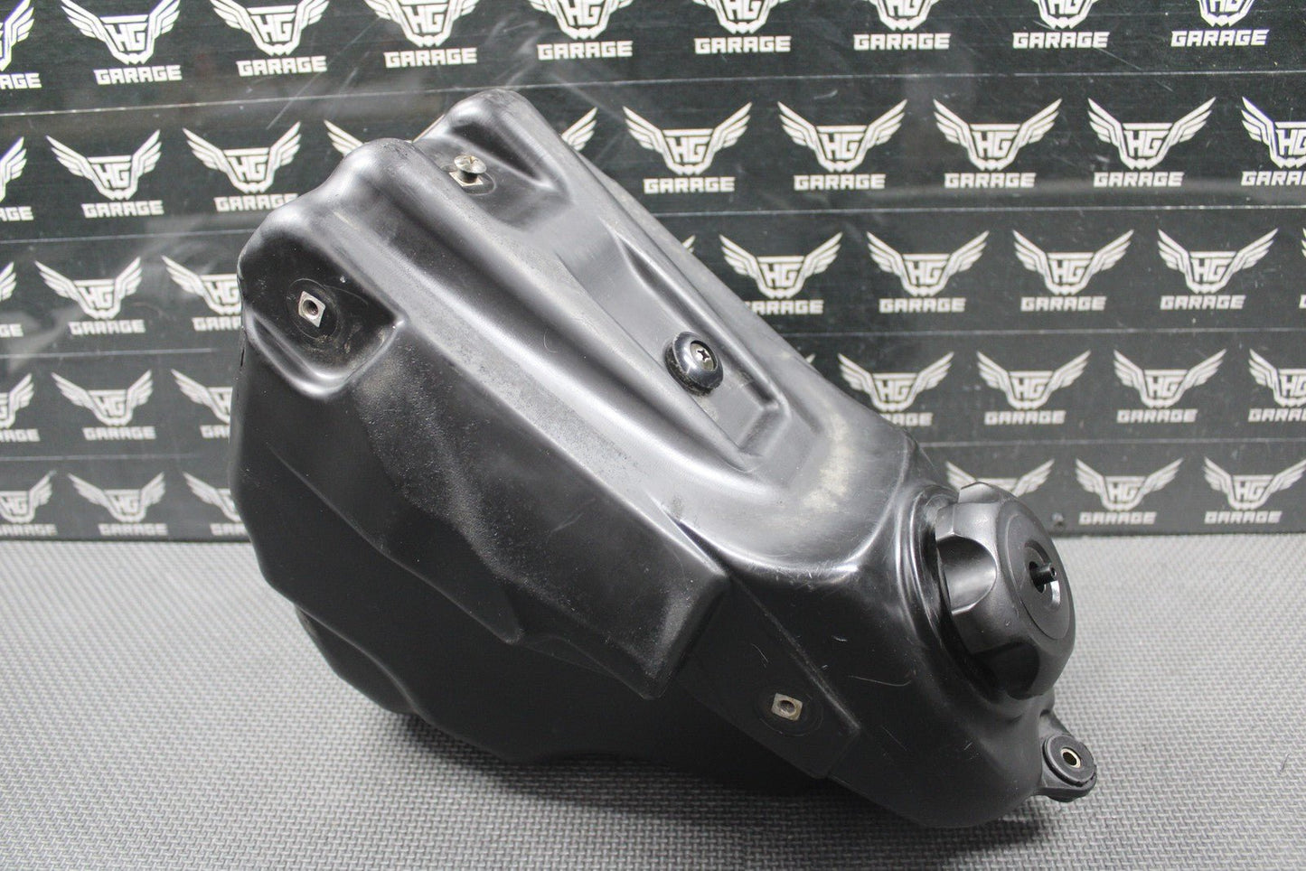2007 05 - 08 KAWASAKI KX250F OEM GAS FUEL TANK CELL PETROL RESERVOIR 51001 - 0110 - 6Z - hggarage
