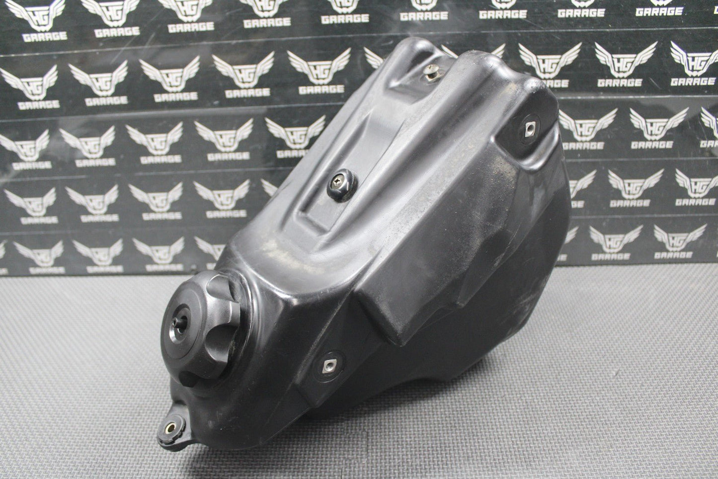 2007 05 - 08 KAWASAKI KX250F OEM GAS FUEL TANK CELL PETROL RESERVOIR 51001 - 0110 - 6Z - hggarage