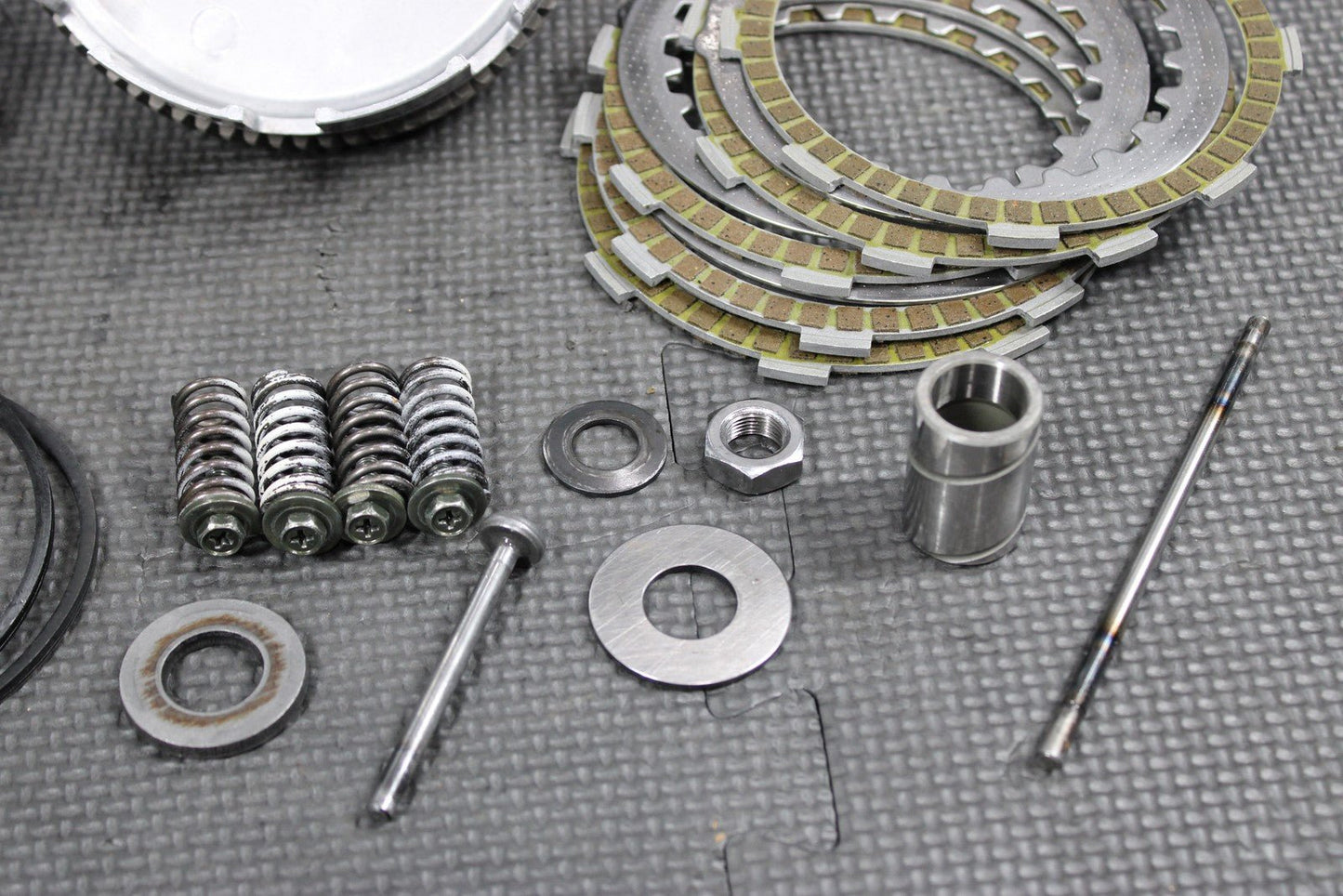 1997 YAMAHA 90 - 00 RT100 OEM COMPLETE CLUTCH W PLATES BASKET HUB NICE! - hggarage