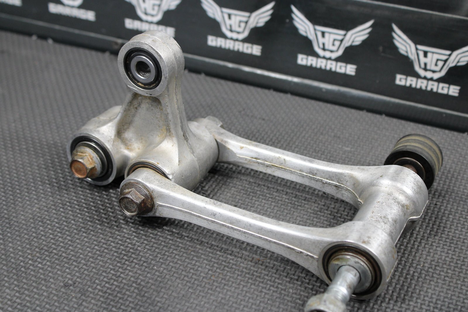 2003 Honda CRF450R OEM Rear Shock Linkage Links 52465 - Meb - 750 - hggarage