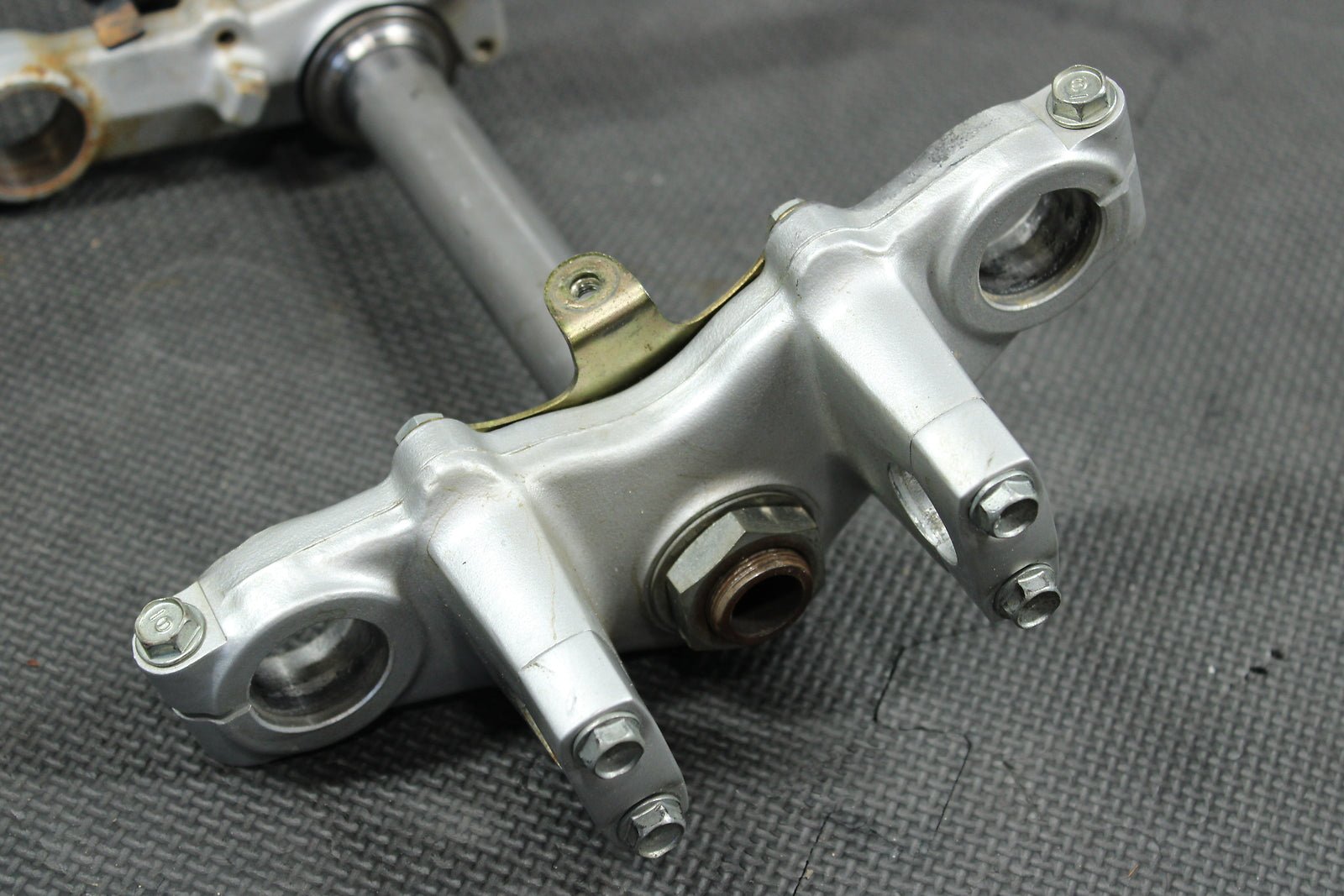 2001 Honda 01 - 03 XR100R XR80R OEM Front Forks Lower Upper Triple Tree Stem Clamp - hggarage