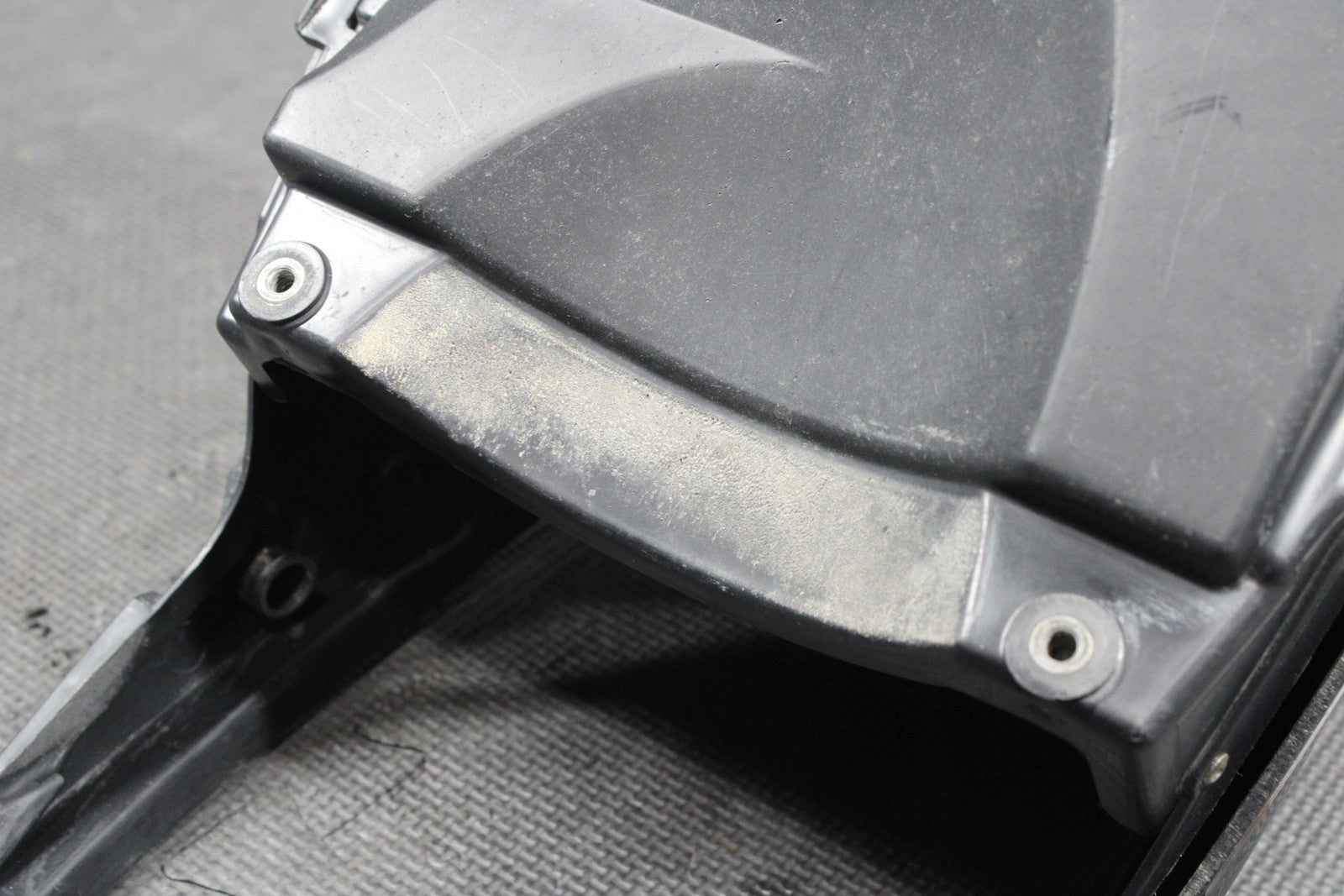 2006 YAMAHA YZ250F OEM AIRBOX INTAKE AIR CLEANER CASE BOOT 2S2 - 14401 - 70 - 00 - hggarage