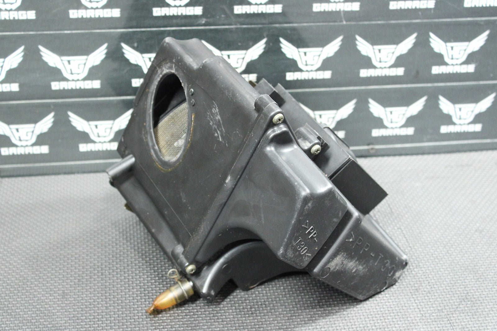 2003 Yamaha TTR125 TTR125E TTR125L TTR125LE TTR125M OEM Air Cleaner Case - hggarage