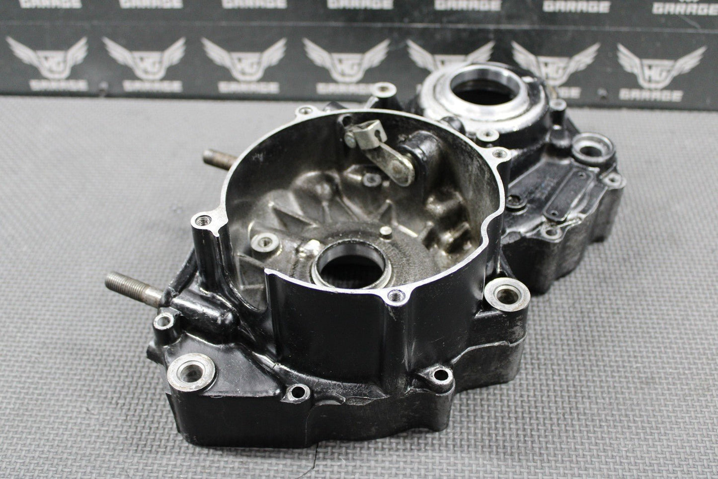 1988 HONDA CR250R OEM LEFT ENGINE MOTOR CRANKCASE CRANK CASE 112A0 - KS7 - 831 NICE! - hggarage