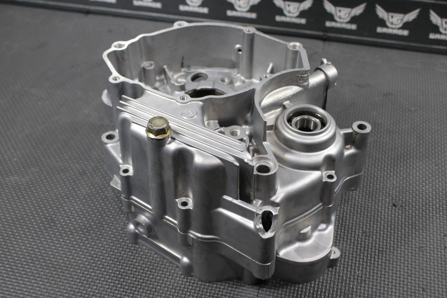 2000 YAMAHA 00 - 08 TTR125L OEM LEFT RIGHT ENGINE MOTOR CRANKCASE CRANK - hggarage