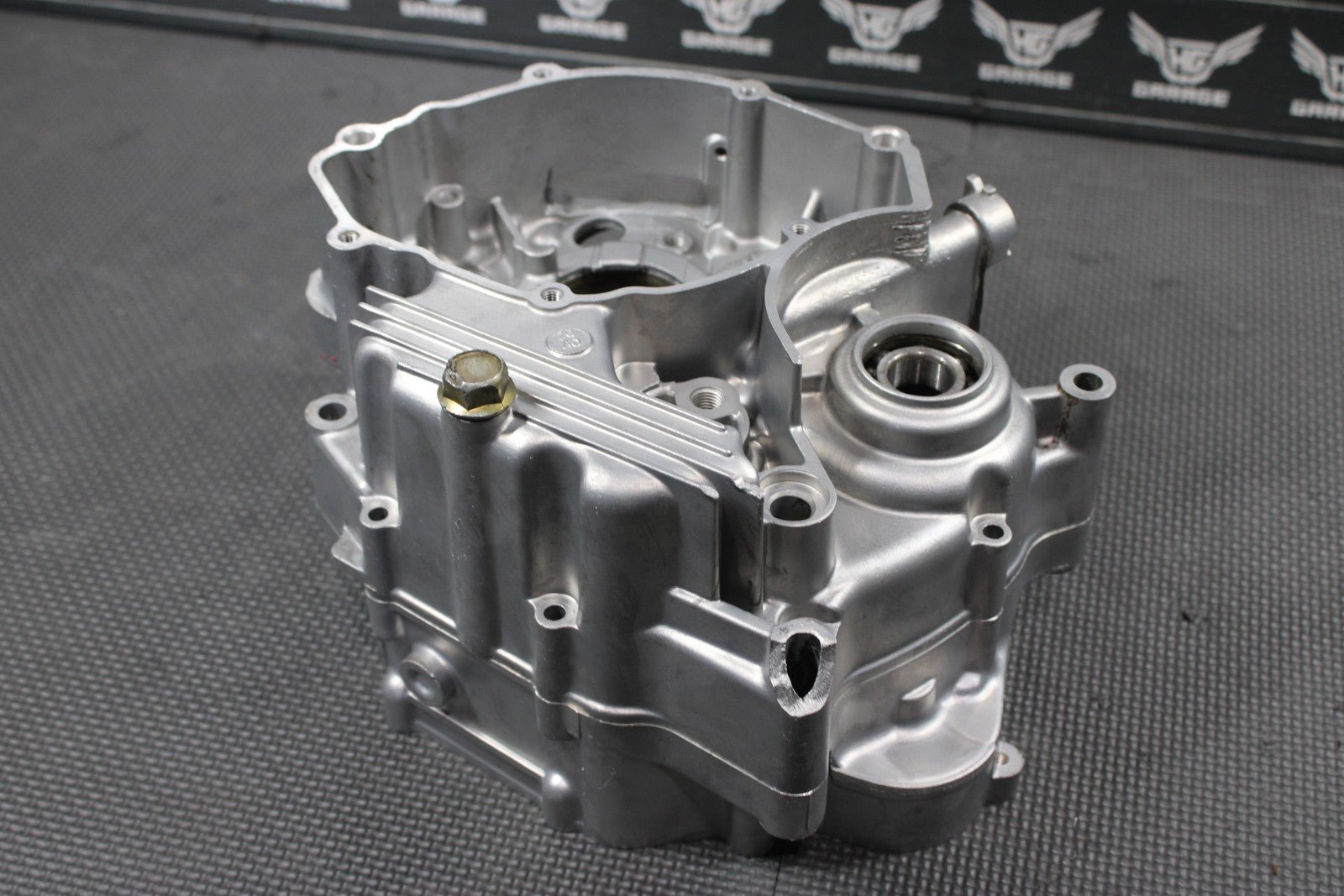 2000 YAMAHA 00 - 08 TTR125L OEM LEFT RIGHT ENGINE MOTOR CRANKCASE CRANK - hggarage