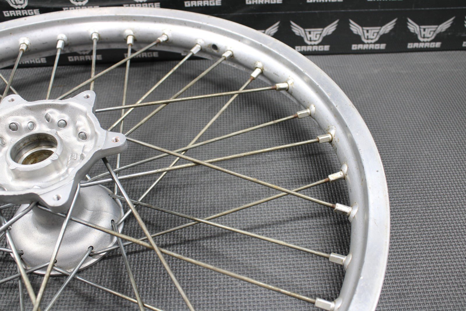 1999 SUZUKI 97 - 00 RM125 RM250 OEM 21" FRONT WHEEL RIM HUB 54111 - 36E10 55311 - 36E0 - hggarage